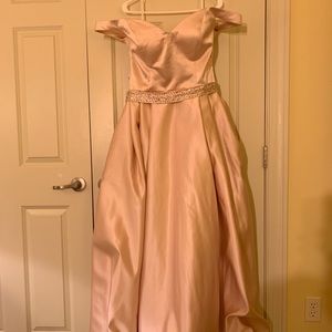 Baby Pink off the shoulder Prom dress
